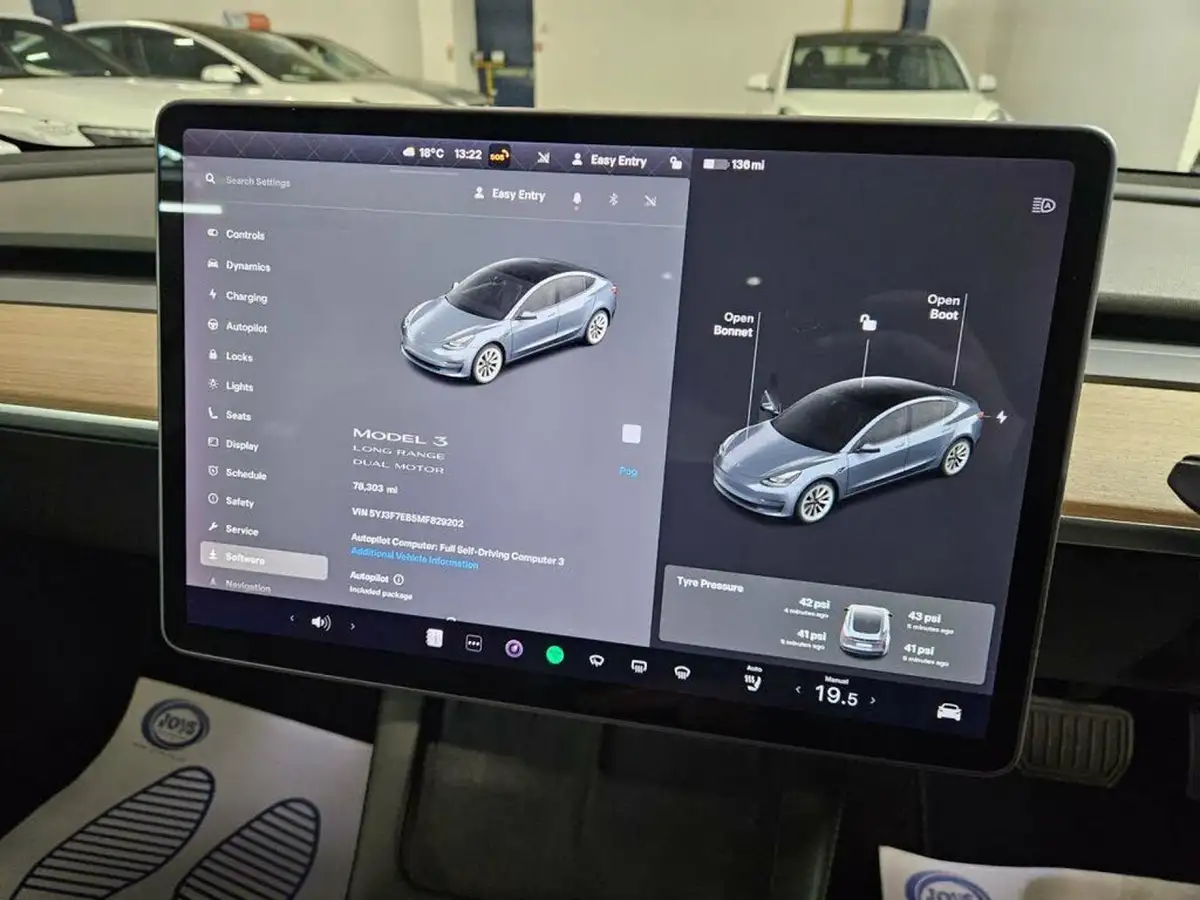 2020-tesla-model-3-e-long-range-big-5