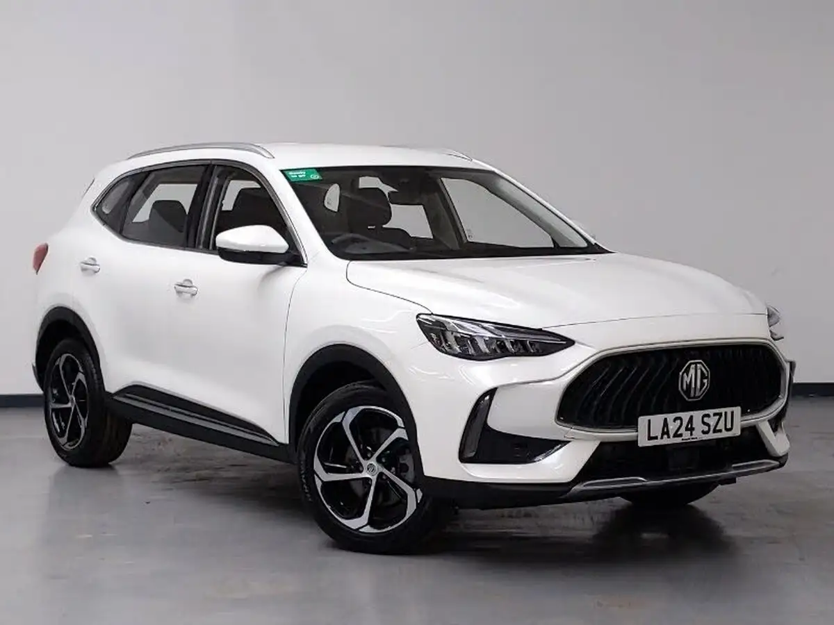 2024-mg-hs-15t-gdi-se-162ps-1490cc-dct-big-0