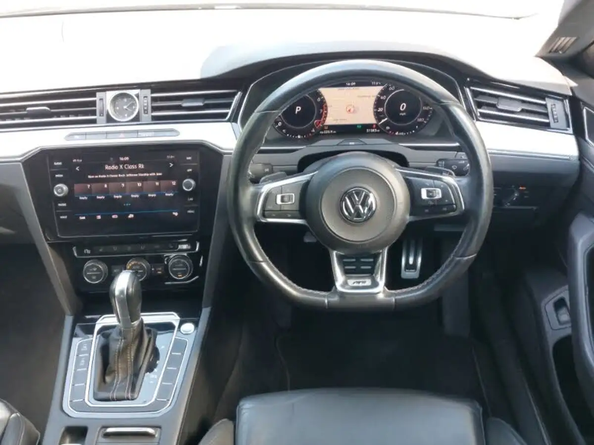 2018-volkswagen-arteon-20-tsi-r-line-190ps-ss-big-6