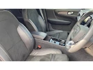 2022-volvo-xc40-15-t4-r-design-small-8