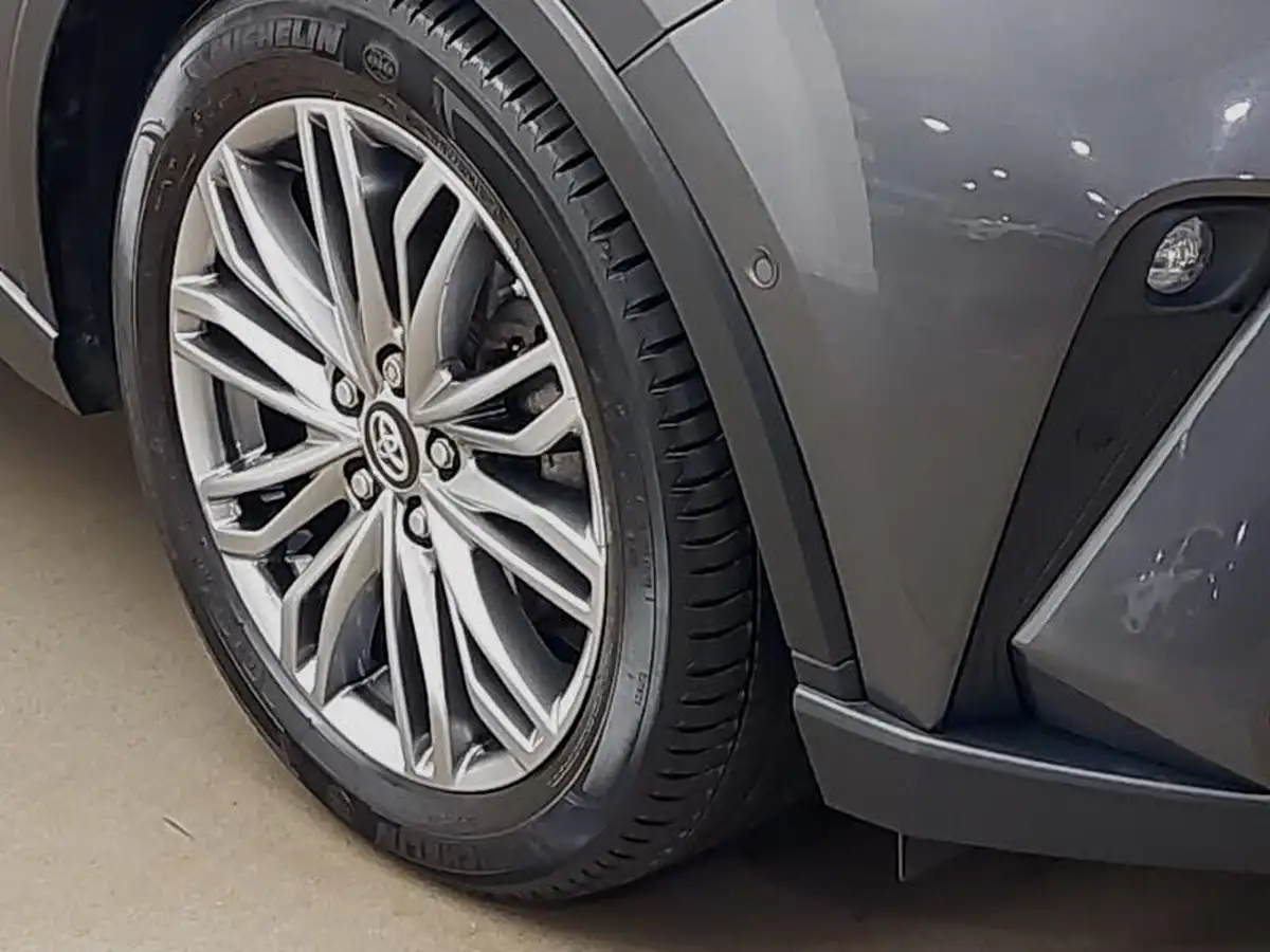 2022-toyota-c-hr-18-vvt-i-excel-big-8