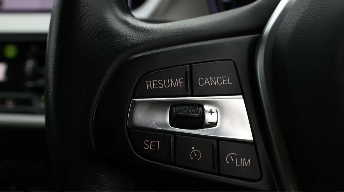 2020-bmw-1-series-15-118i-se-138bhp-big-21