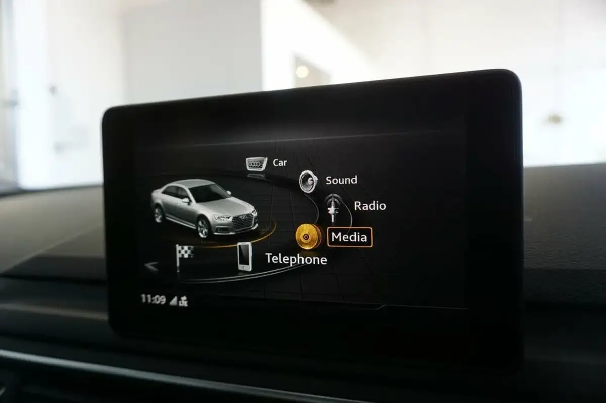 2019-audi-a4-20-35-tfsi-se-big-30