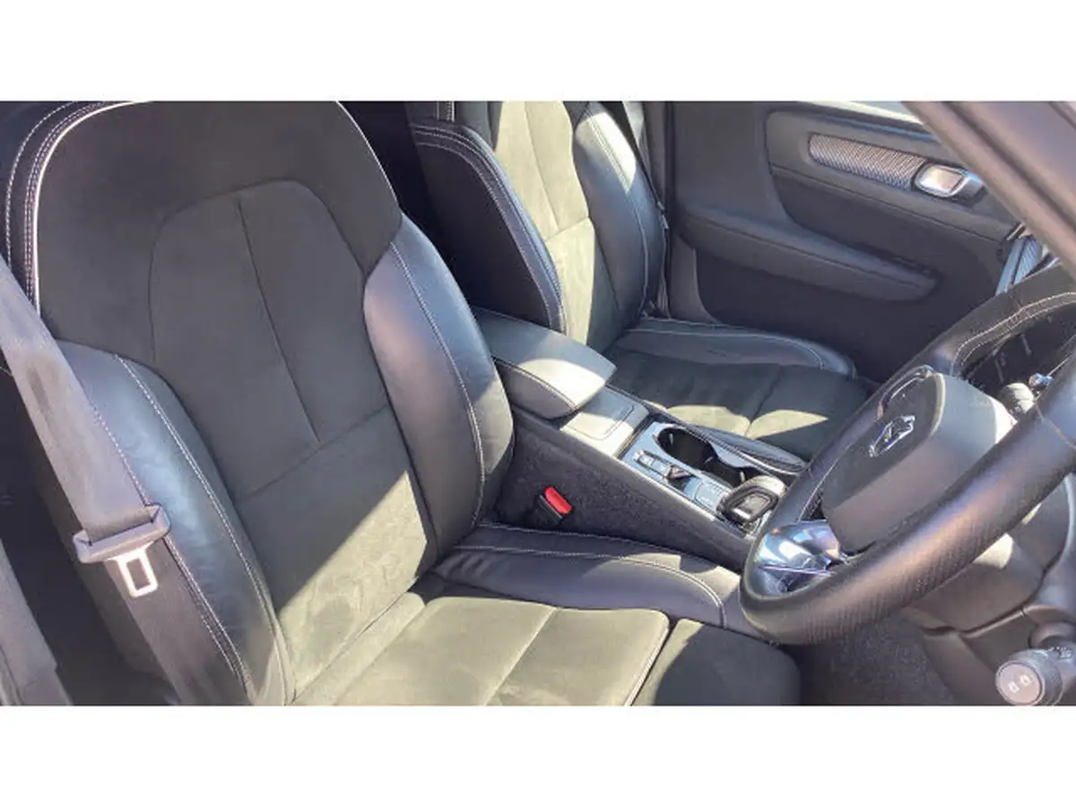 2021-volvo-xc40-20-b4-r-design-pro-194bhp-auto-big-8
