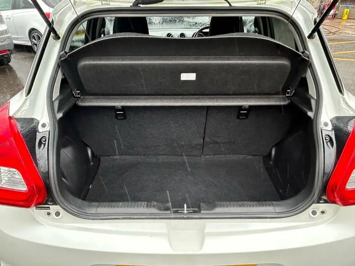 2018-suzuki-swift-10-boosterjet-sz-t-111ps-big-21