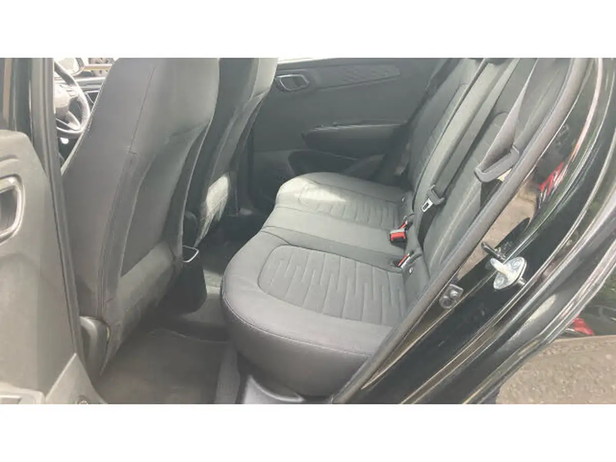 2024-hyundai-i10-10-advance-67ps-auto-big-15