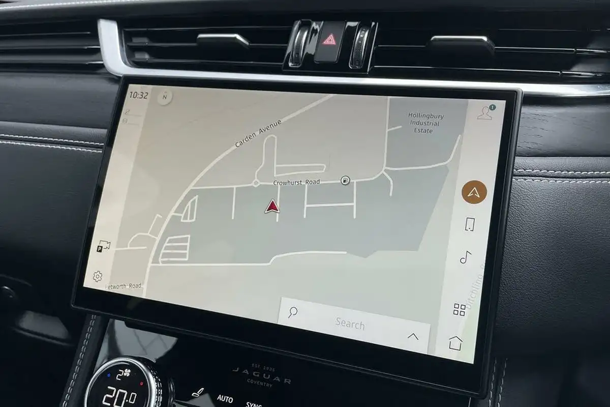 2021-jaguar-f-pace-20-d200-r-dynamic-hse-mhev-big-4
