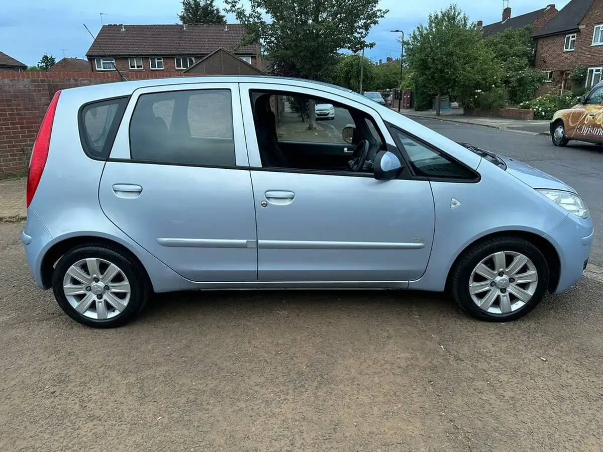 2007-mitsubishi-colt-15td-cz2-amt-big-13