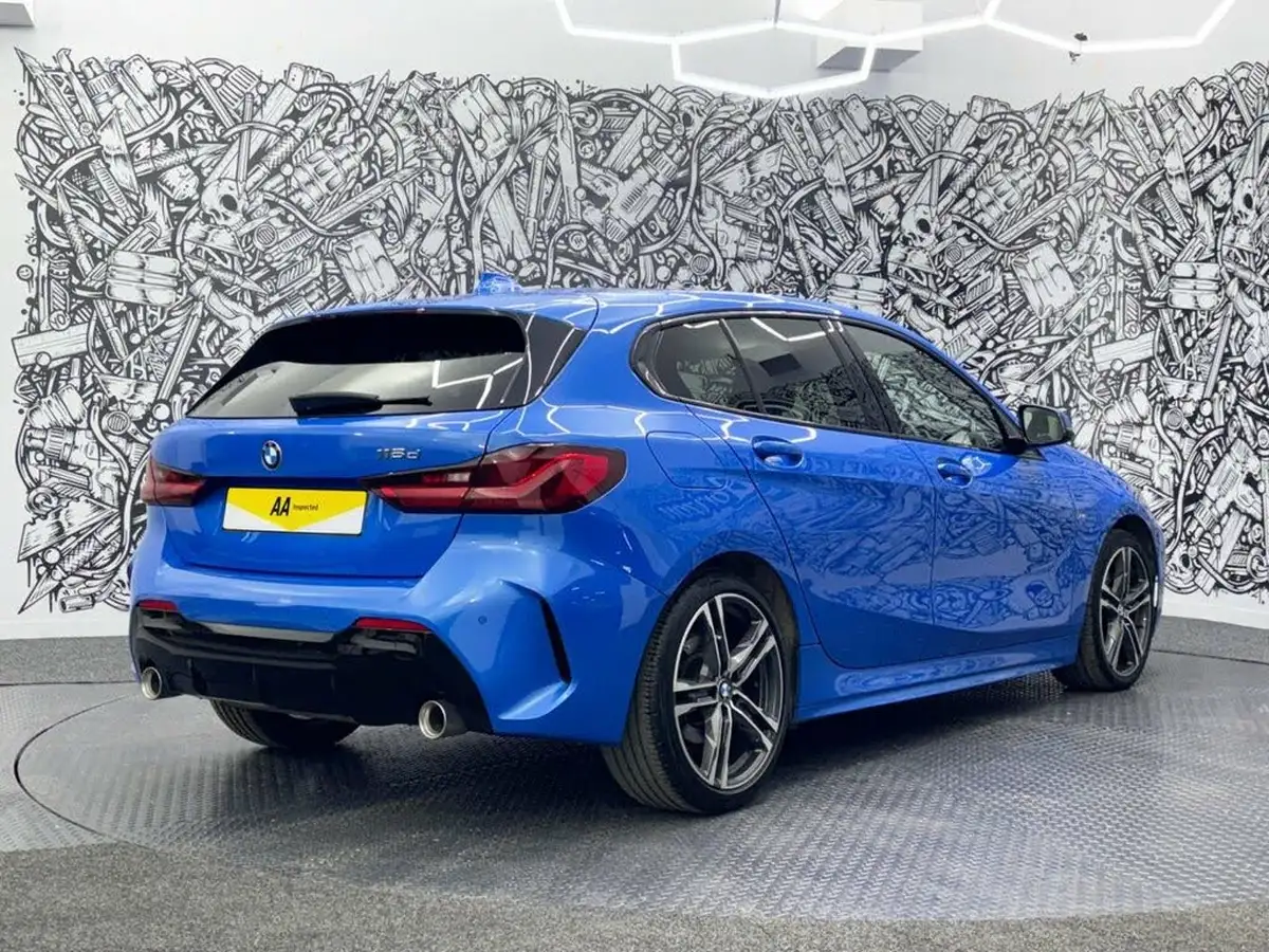 2020-bmw-1-series-20td-118d-sport-auto-big-13