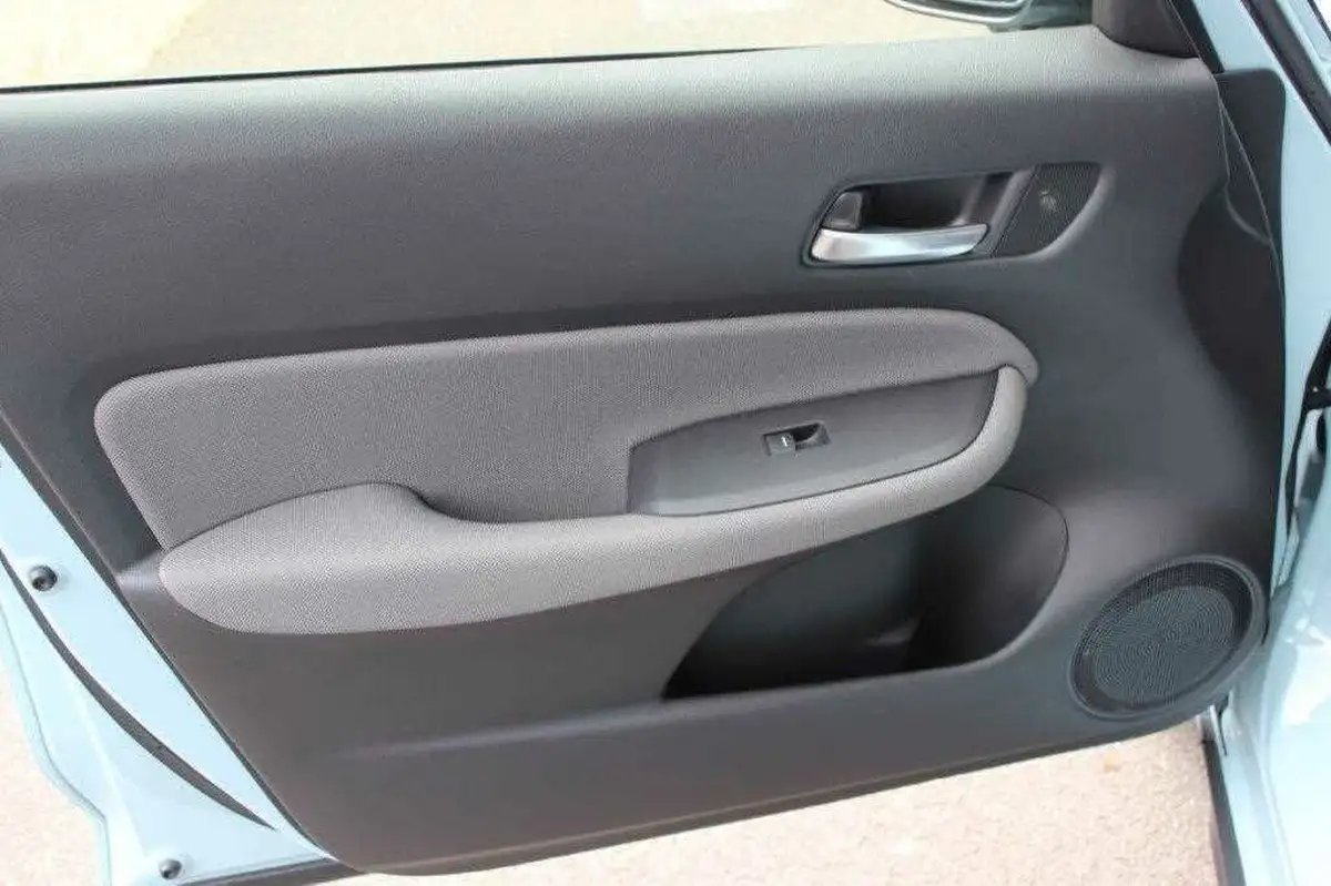 2020-honda-jazz-15-i-mmd-crosstar-ex-big-33