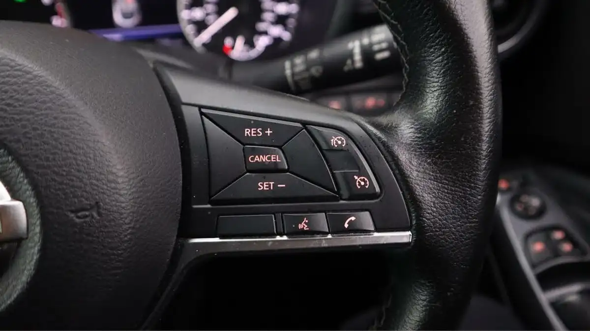 2021-nissan-juke-10-dig-t-n-connecta-big-21