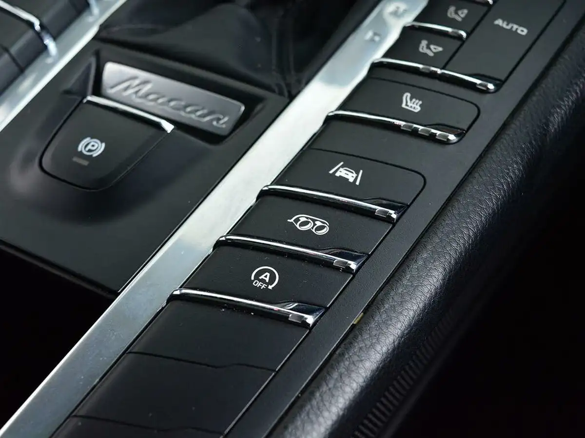 2019-porsche-macan-30-v6-s-big-11