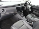 2018-toyota-auris-18-vvt-i-hsd-excel-pan-roof-hatchback-small-25