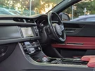 2016-jaguar-xf-30td-s-small-30
