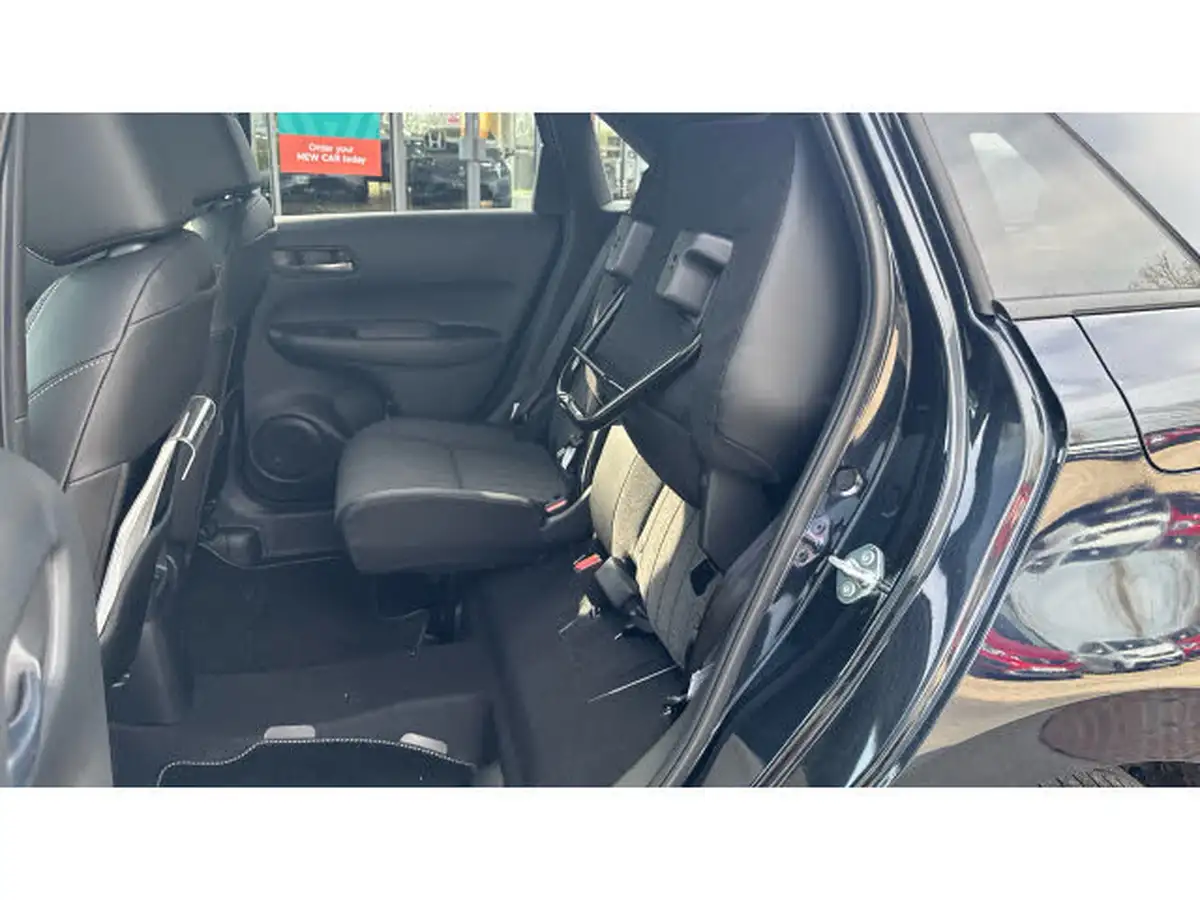 2025-honda-jazz-15-i-mmd-advance-big-24