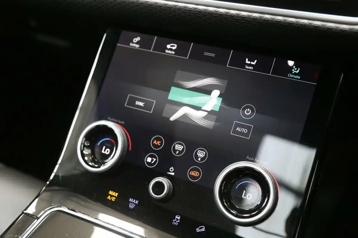 2018-land-rover-range-rover-velar-30-d300-r-dynamic-se-ss-big-61