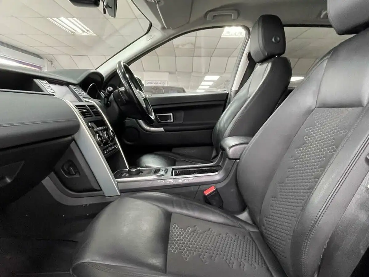 2018-land-rover-discovery-sport-20td4-se-tech-180ps-big-30