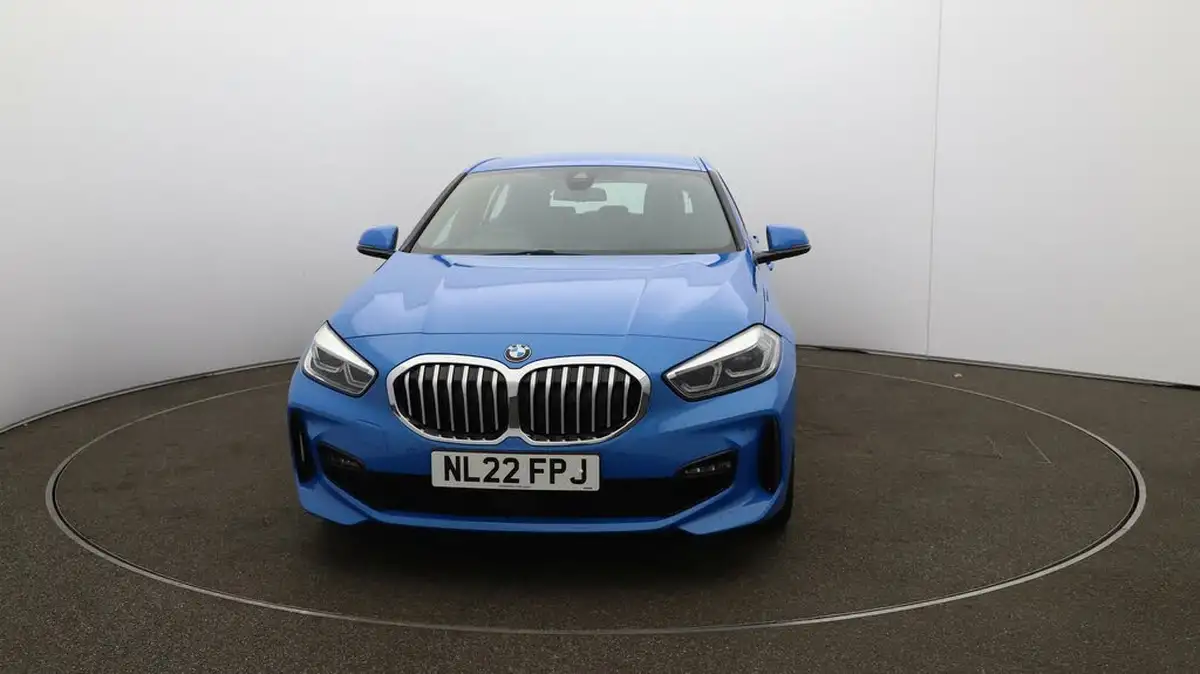 2022-bmw-1-series-15-118i-m-sport-lcp-big-32
