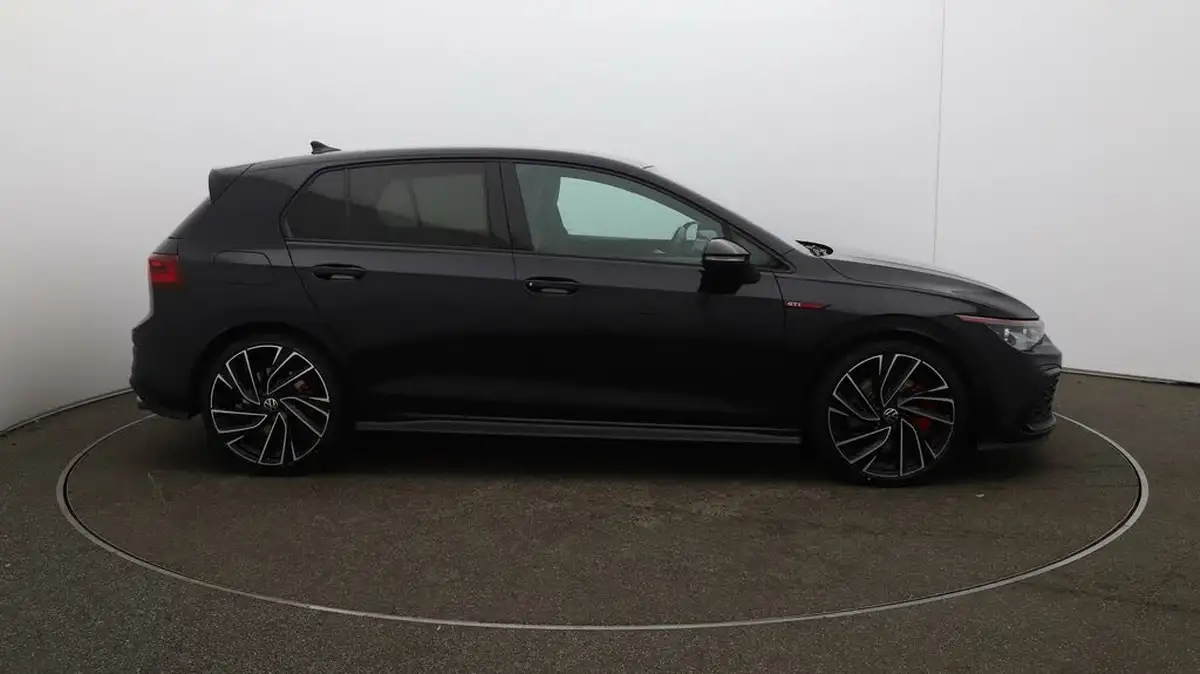 2021-volkswagen-golf-20-tsi-gti-dsg-big-49