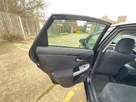 2012-toyota-prius-small-33