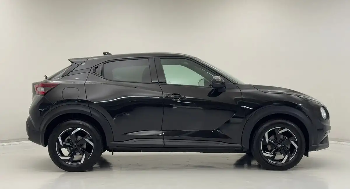 2024-nissan-juke-10-dig-t-n-connecta-big-9