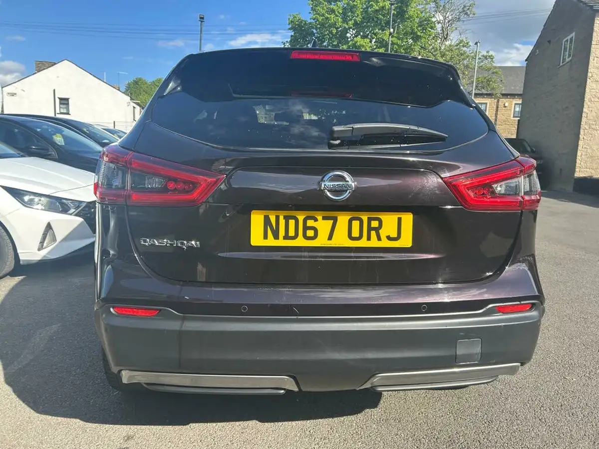 2017-nissan-qashqai-15dci-tekna-big-5