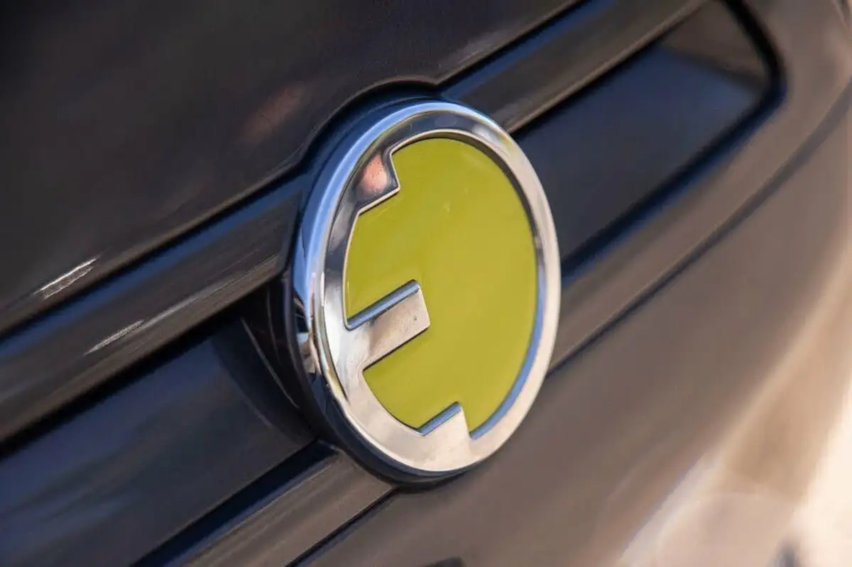 2021-mini-cooper-e-cooper-s-1-big-8