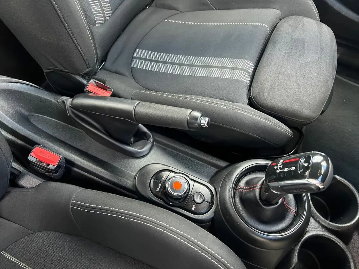 2020-mini-cooper-20-cooper-s-sport-189bhp-hatchback-5d-auto-big-40