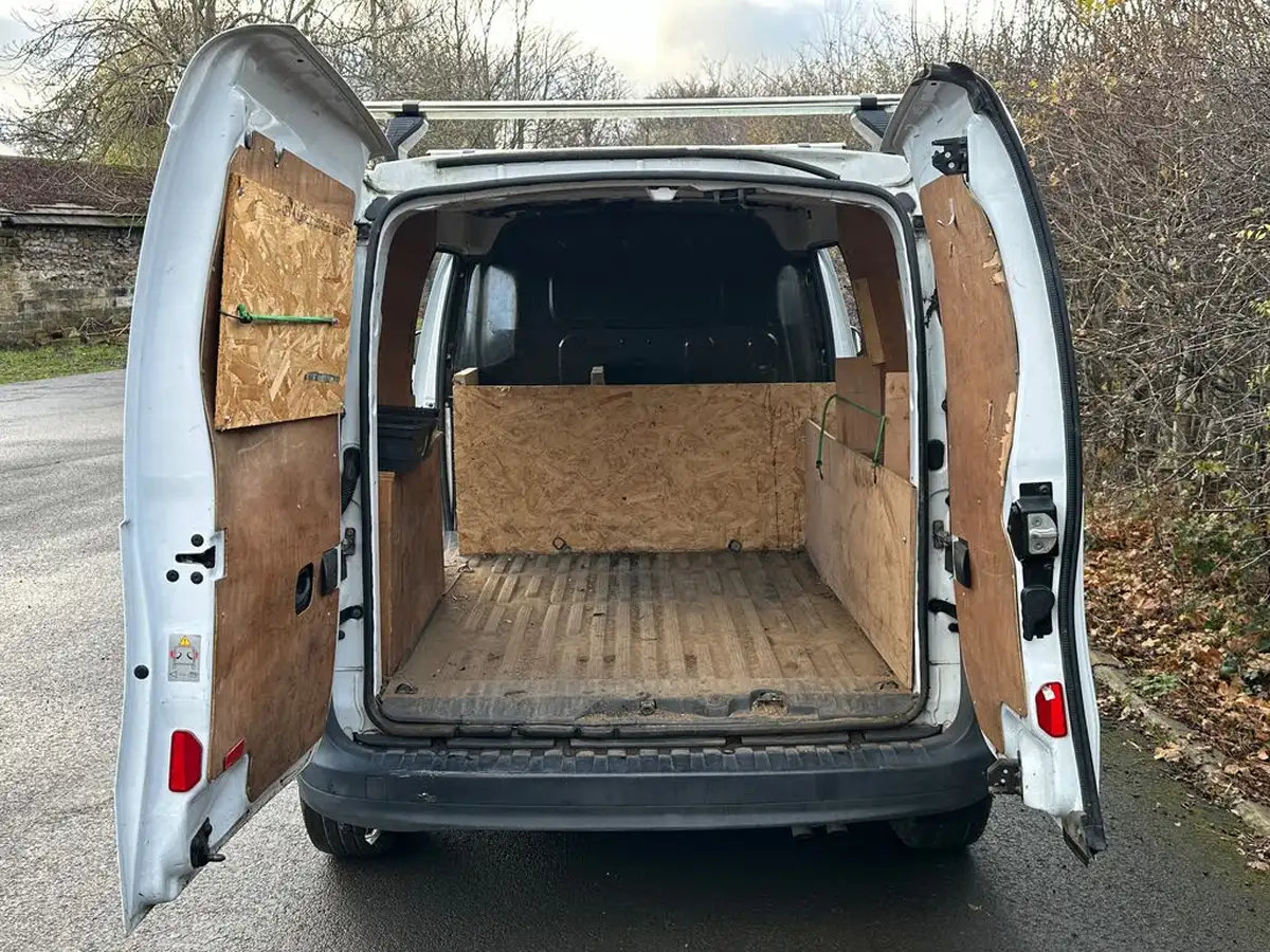 2016-mercedes-benz-citan-15-cdi-109-15cdi-compact-panel-van-big-3
