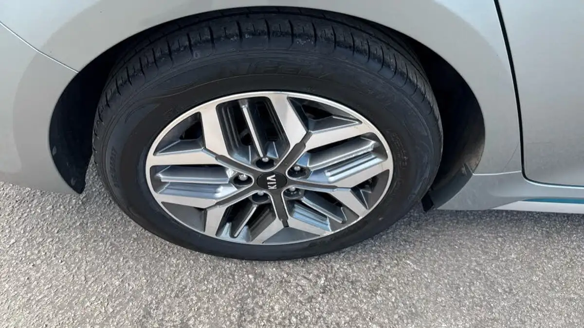 2020-kia-optima-20-gdi-phev-big-32
