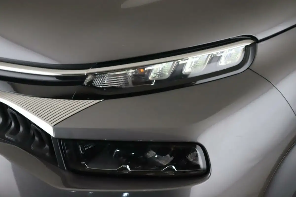 2022-citroen-c3-aircross-12-puretech-shine-110ps-big-7