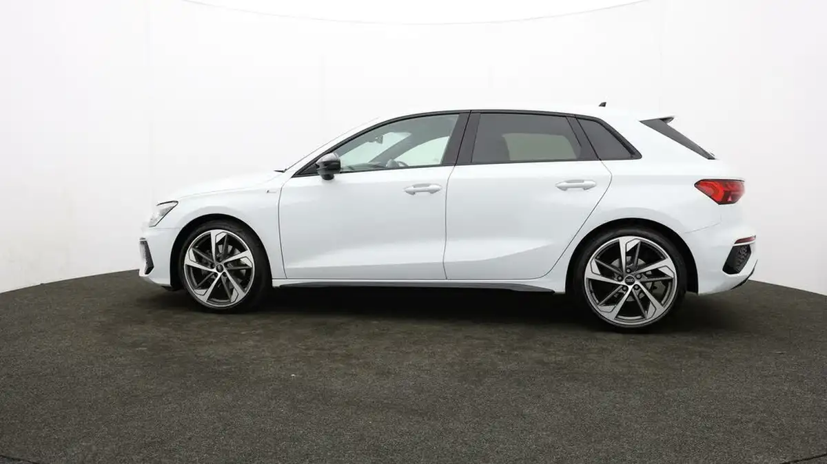 2022-audi-a3-15-35-tfsi-edition-1-sportback-5d-s-tronic-big-58