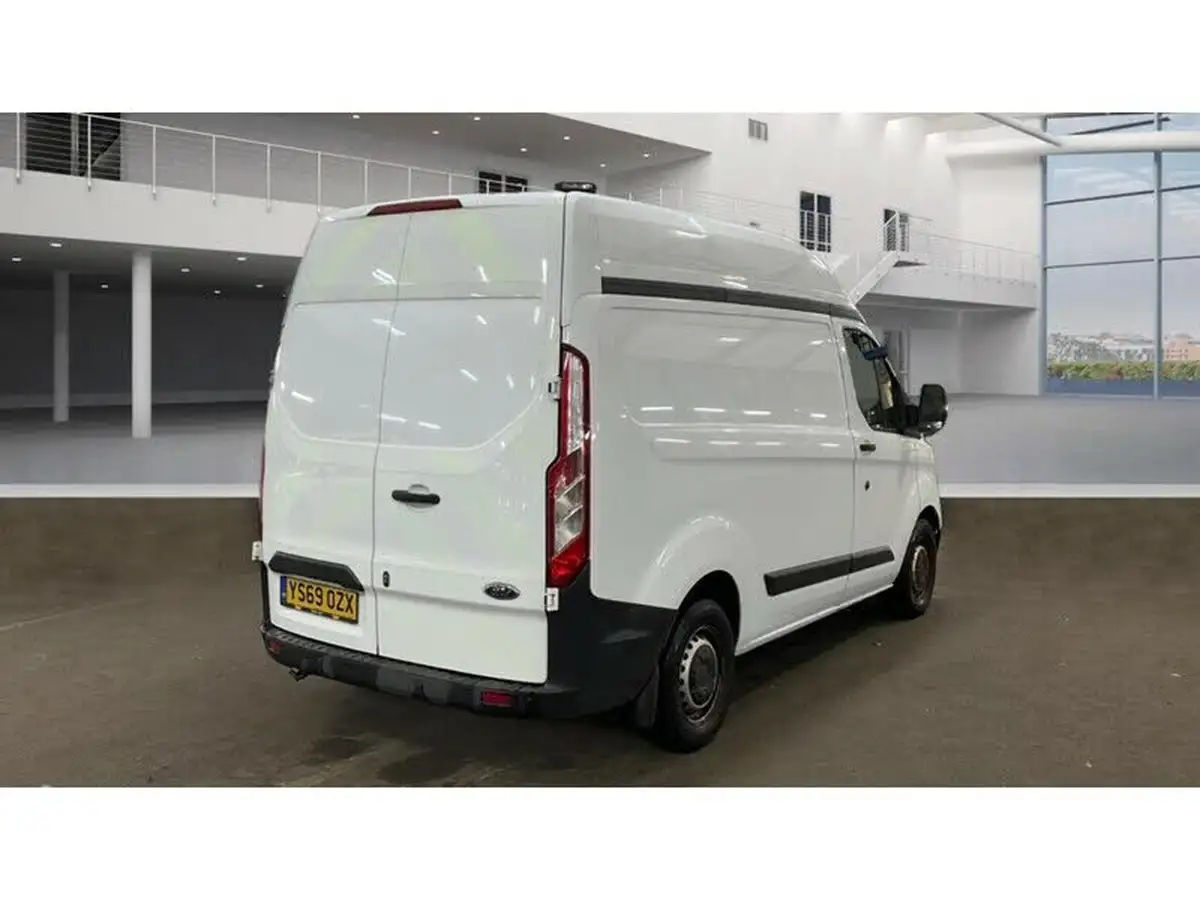 2020-ford-transit-custom-20tdci-300-l1h2-leader-105pseu6dt-big-4