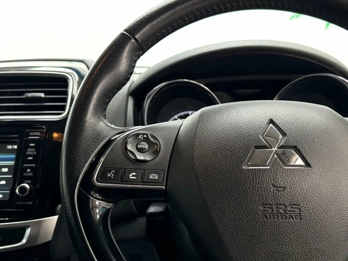 2017-mitsubishi-asx-16-3-big-19