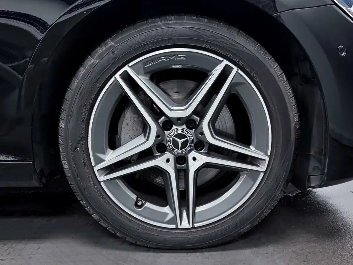 2021-mercedes-benz-e-class-20d-e300de-amg-line-edition-eq-power-saloon-4d-big-62