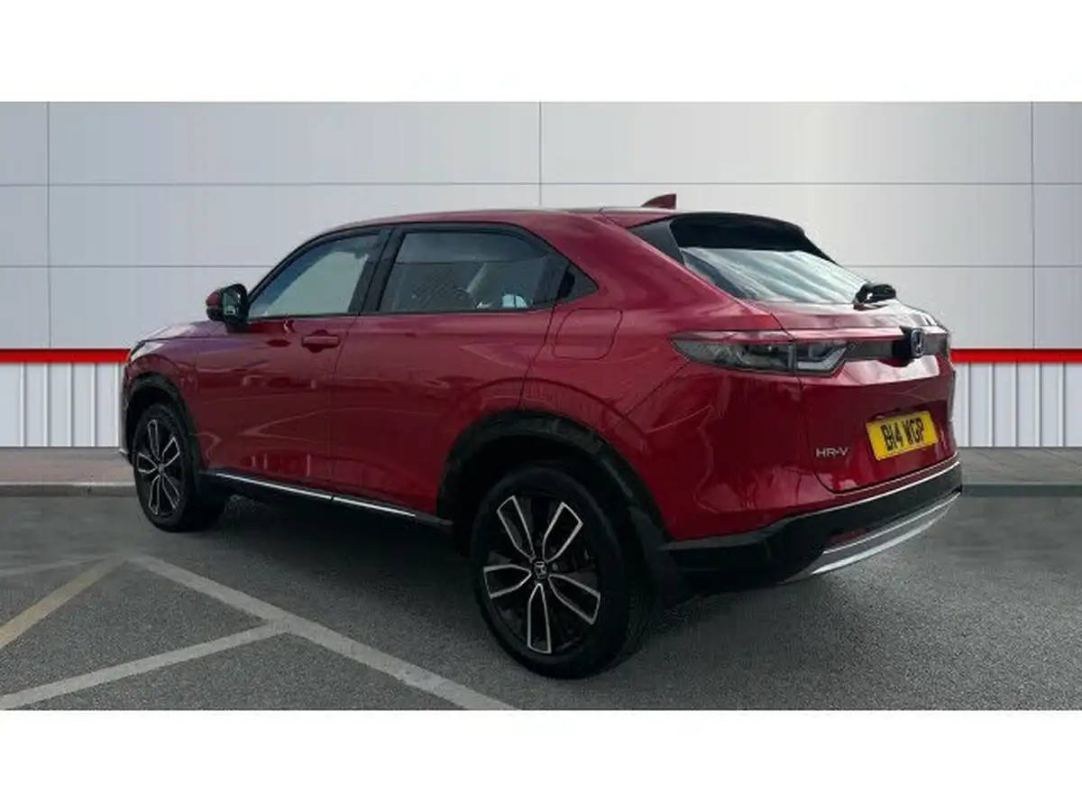 2022-honda-hr-v-15-i-mmd-advance-big-1