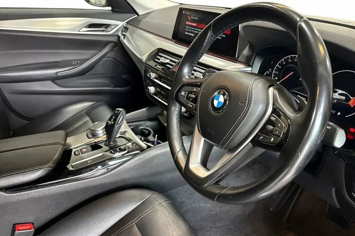 2018-bmw-5-series-20td-520d-se-190bhp-ss-saloon-4d-big-8