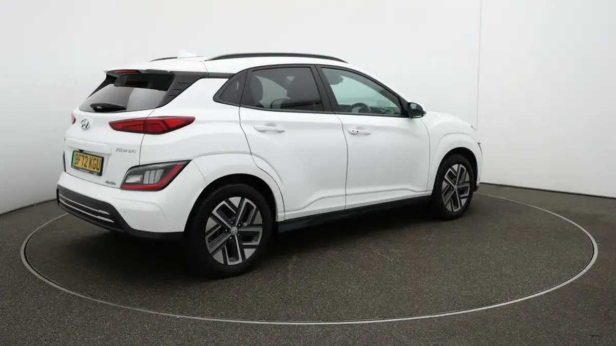 2023-hyundai-kona-e-ultimate-204ps-64kwh-105kw-obc-big-54