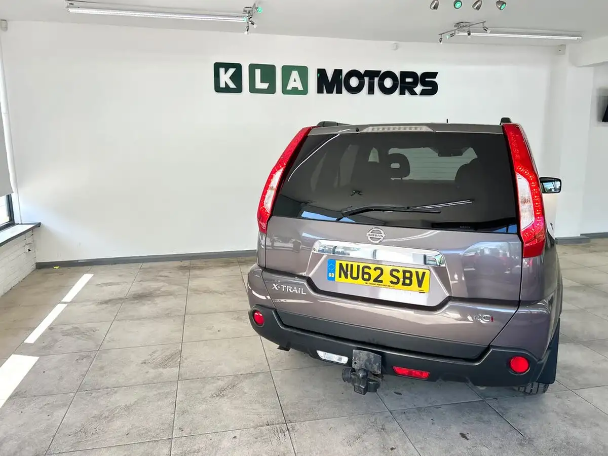 2013-nissan-x-trail-20td-acenta-big-3