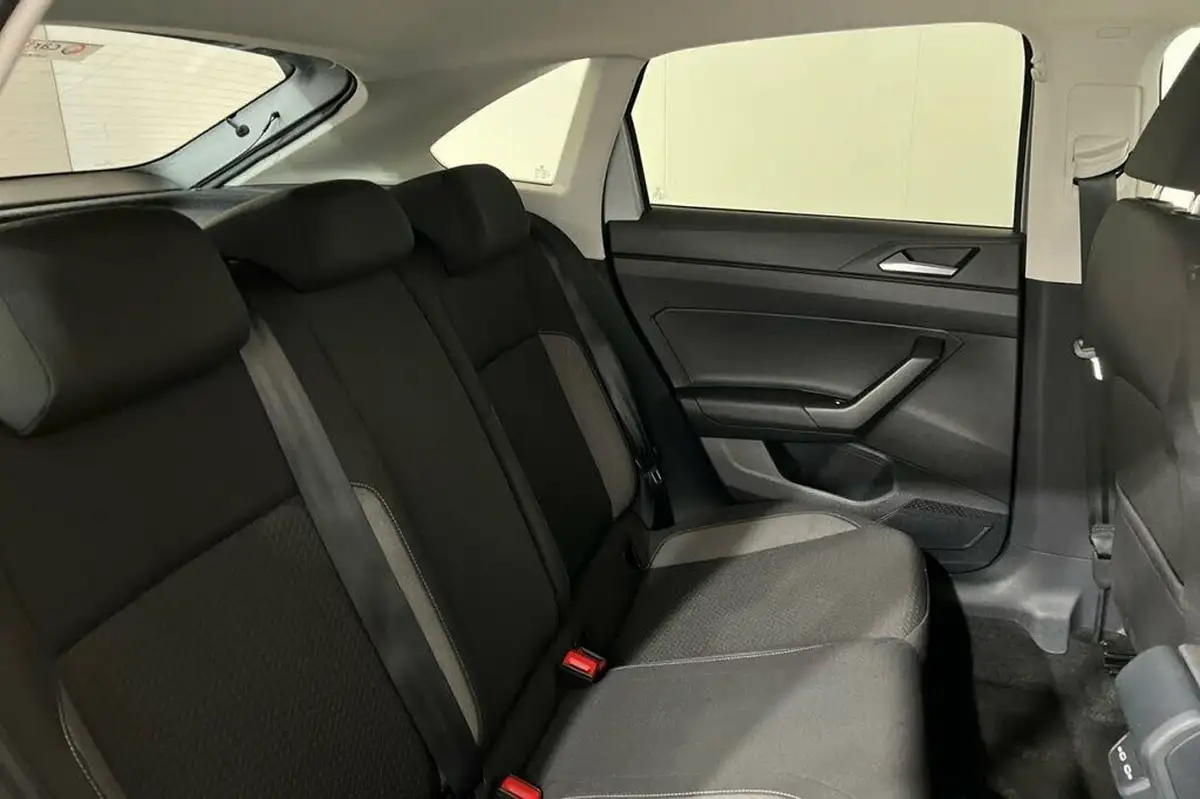 2023-volkswagen-taigo-10-tsi-life-110ps-big-21