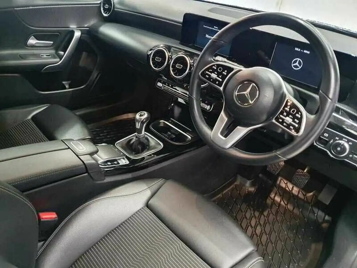 2019-mercedes-benz-a-class-13-a180-sport-hatchback-5d-1332cc-big-12