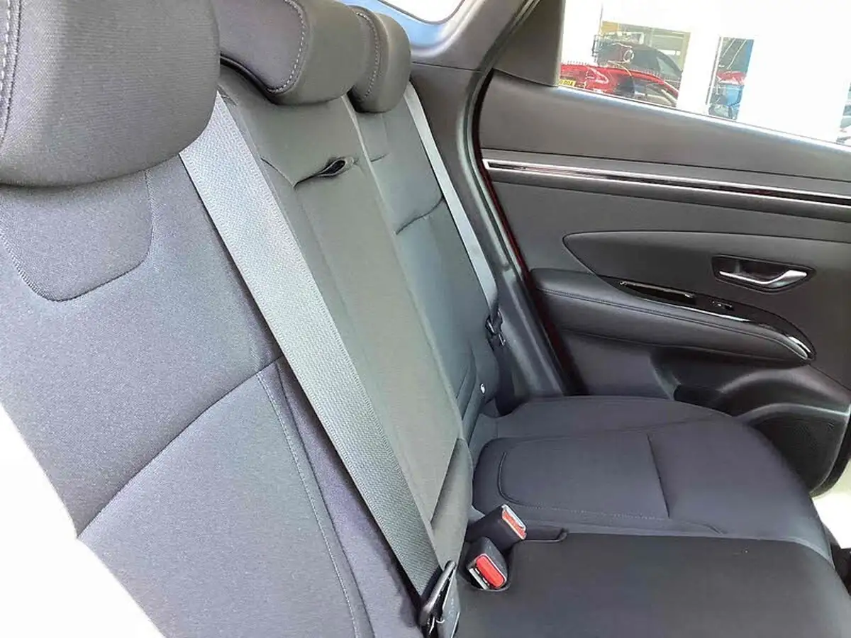 2022-hyundai-tucson-16-t-gdi-se-connect-150ps-big-30