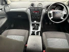 2014-ford-mondeo-small-10