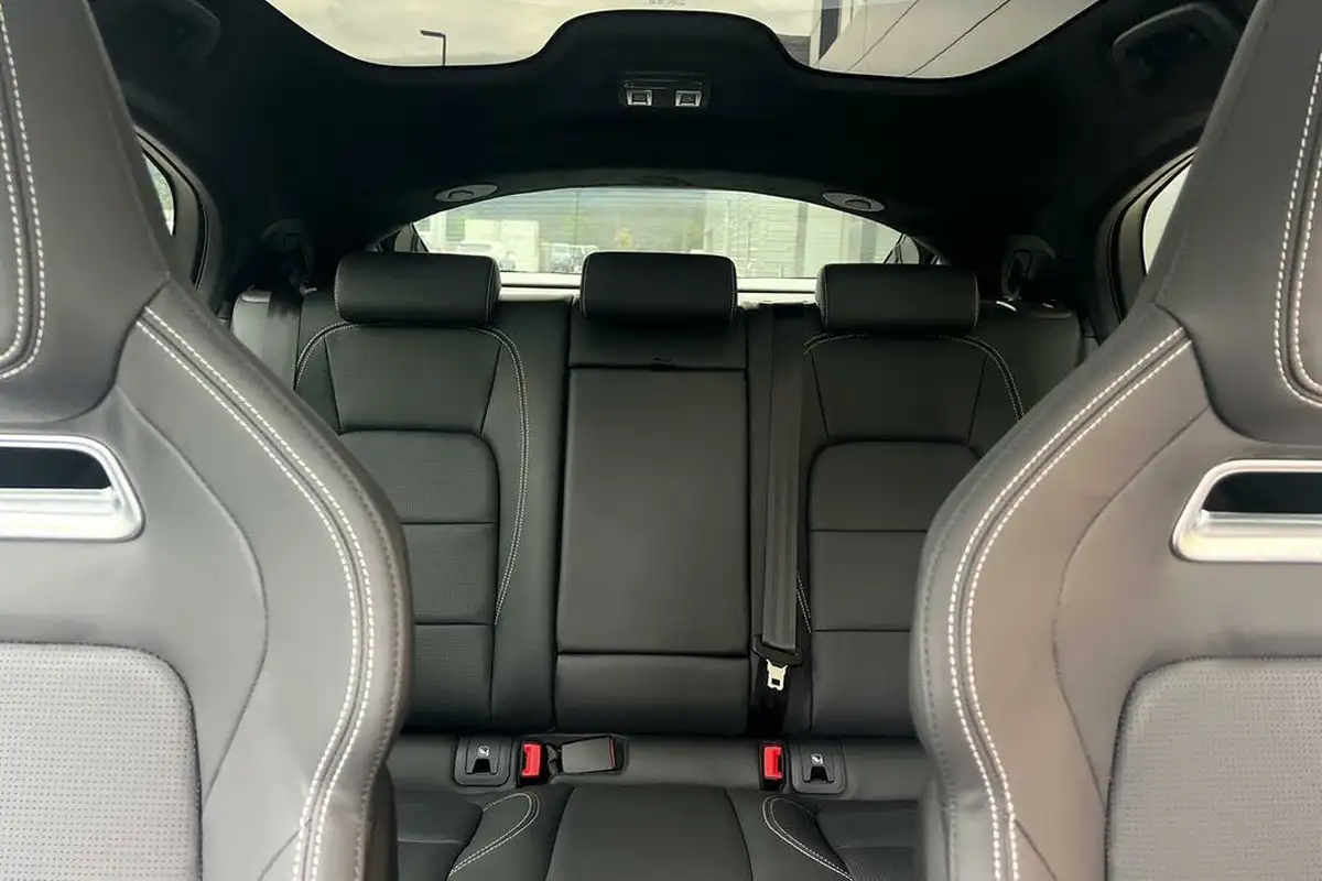 2024-jaguar-i-pace-ev400-400-sport-big-33