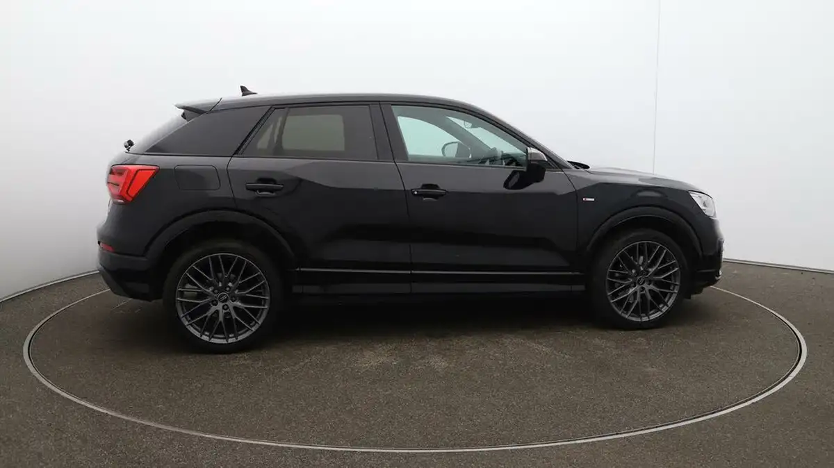 2020-audi-q2-20-40-tfsi-black-edition-big-50