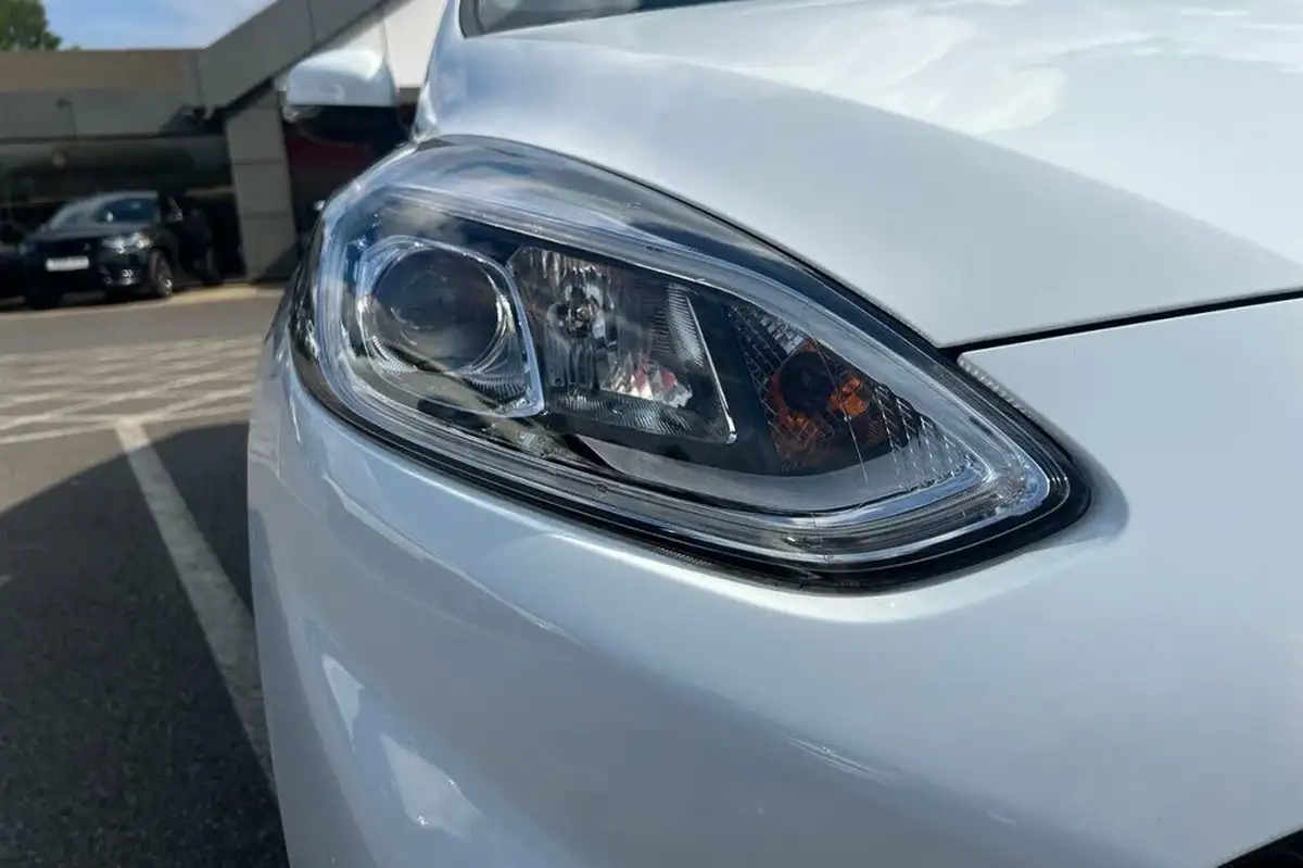 2018-ford-fiesta-big-31