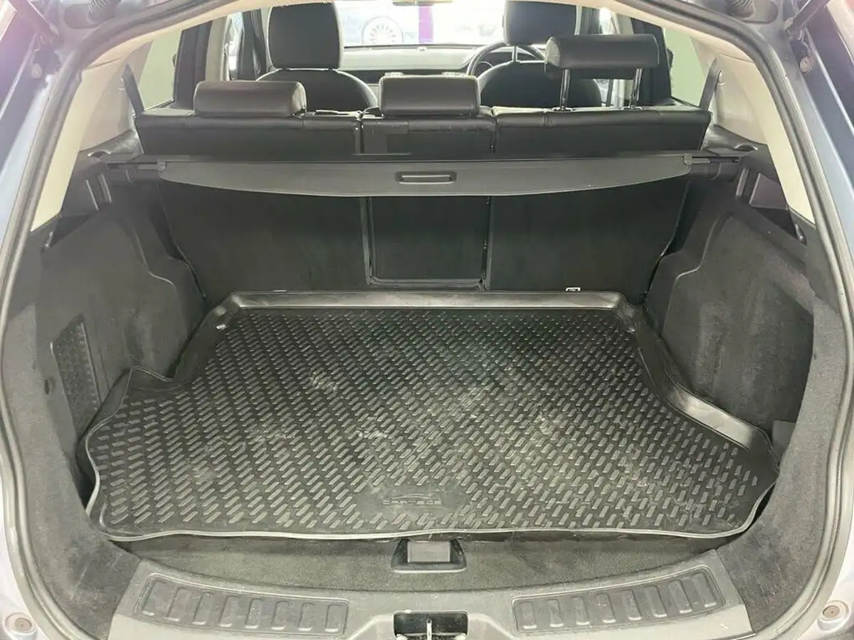 2018-land-rover-discovery-sport-20ed4-se-152ps-big-13