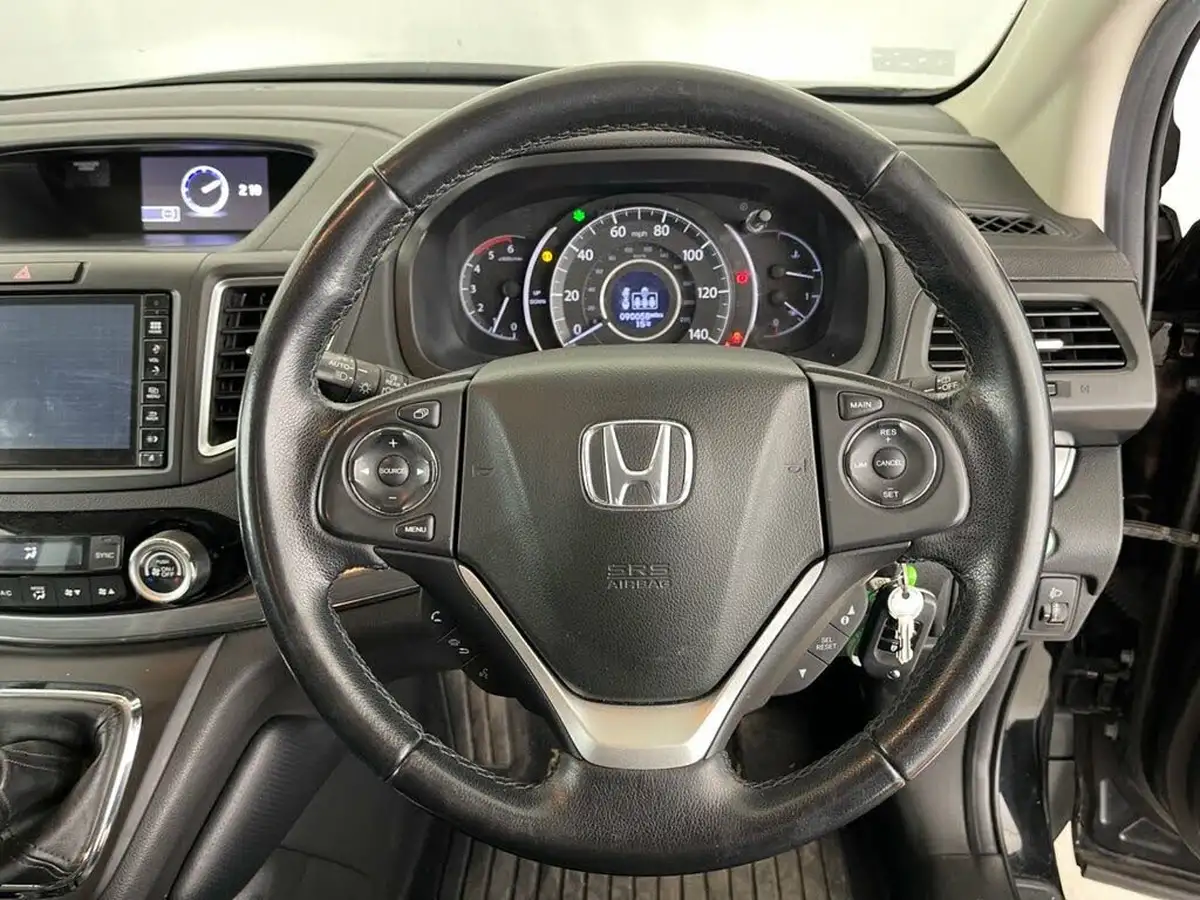 2017-honda-cr-v-16i-dtec-black-edition-big-11