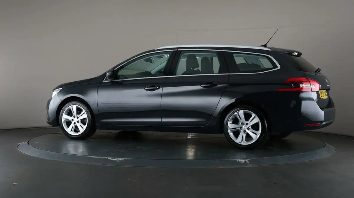 2020-peugeot-308-sw-12-puretech-allure-130bhp-big-75
