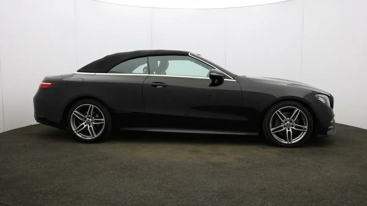 2019-mercedes-benz-e-class-20d-e220d-amg-line-cabriolet-2d-plus-big-52